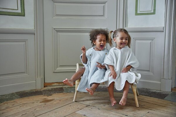 Elodie Details kapuutsiga vannirätik Vanilla White - Elodie Details