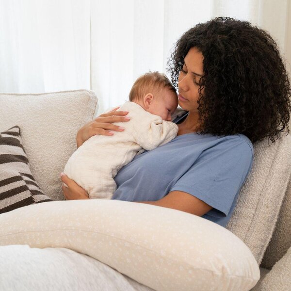 Doomoo Maxxy подушка для кормления, Flowers Sand - Doomoo