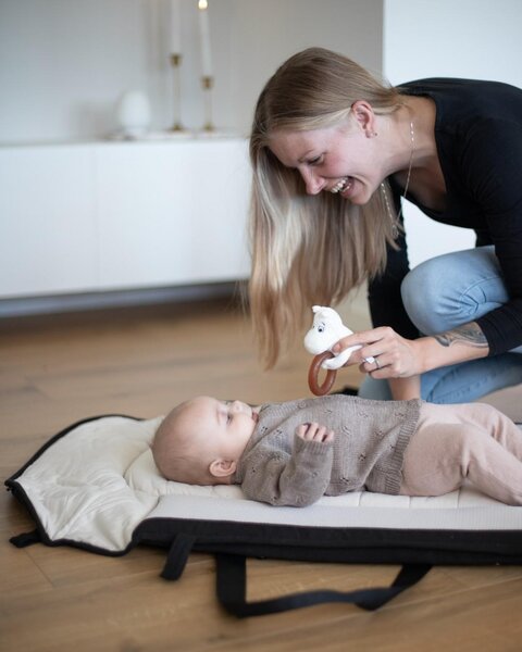 Easygrow Favn 2 Babynest/cot Black - Easygrow